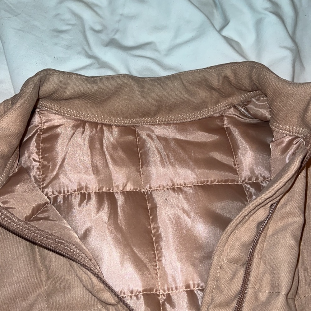 Quilted jacket. - Picture 4 of 4